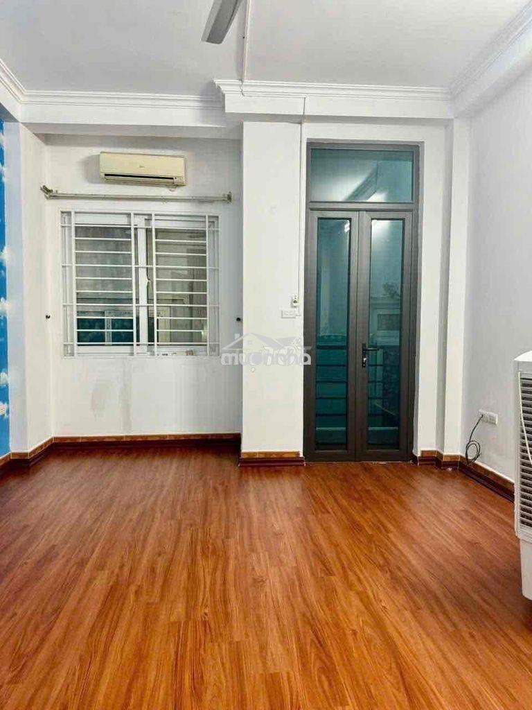 Bán nhà quận 10 45m2 - 4 tầng - 3,5x13 - 4 phòng ngủ 7,4 tỷ - 3
