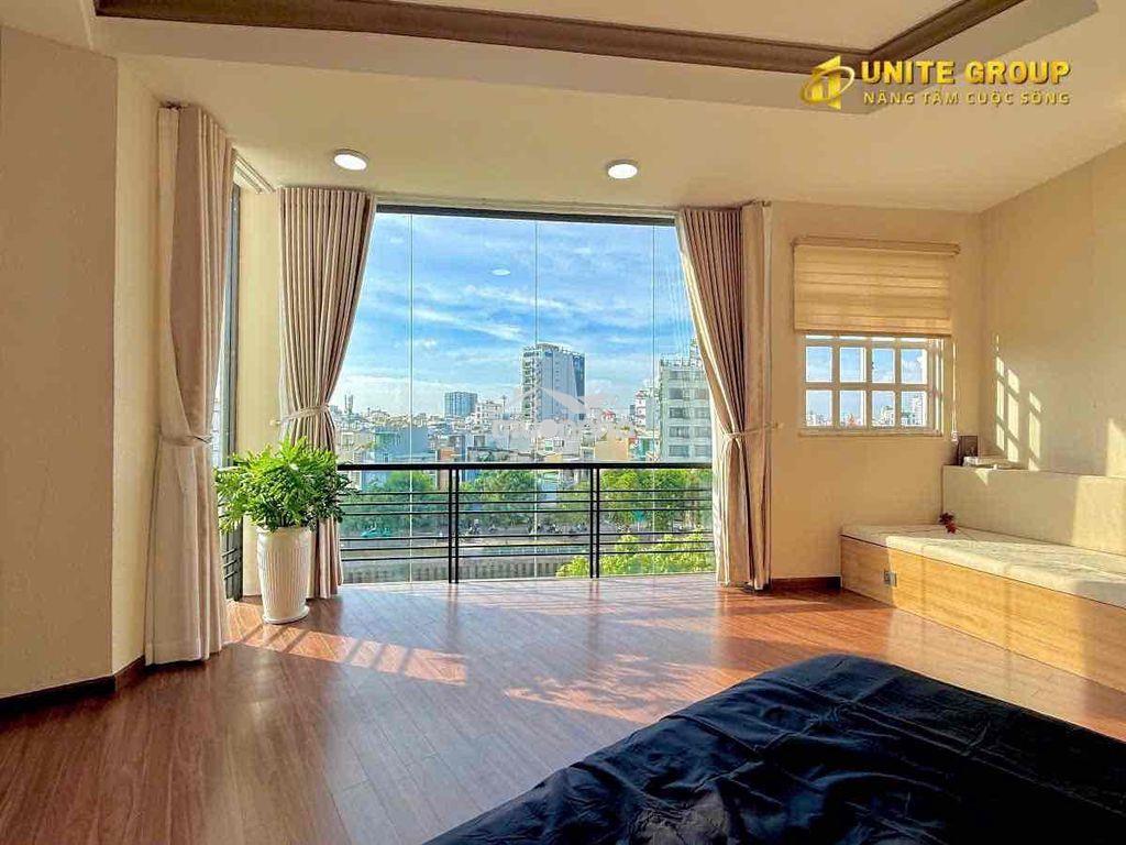 Cho thuê căn hộ 1pn 50m2 mới 100% view bờ kè - đường lý chính thắng q3 - 2