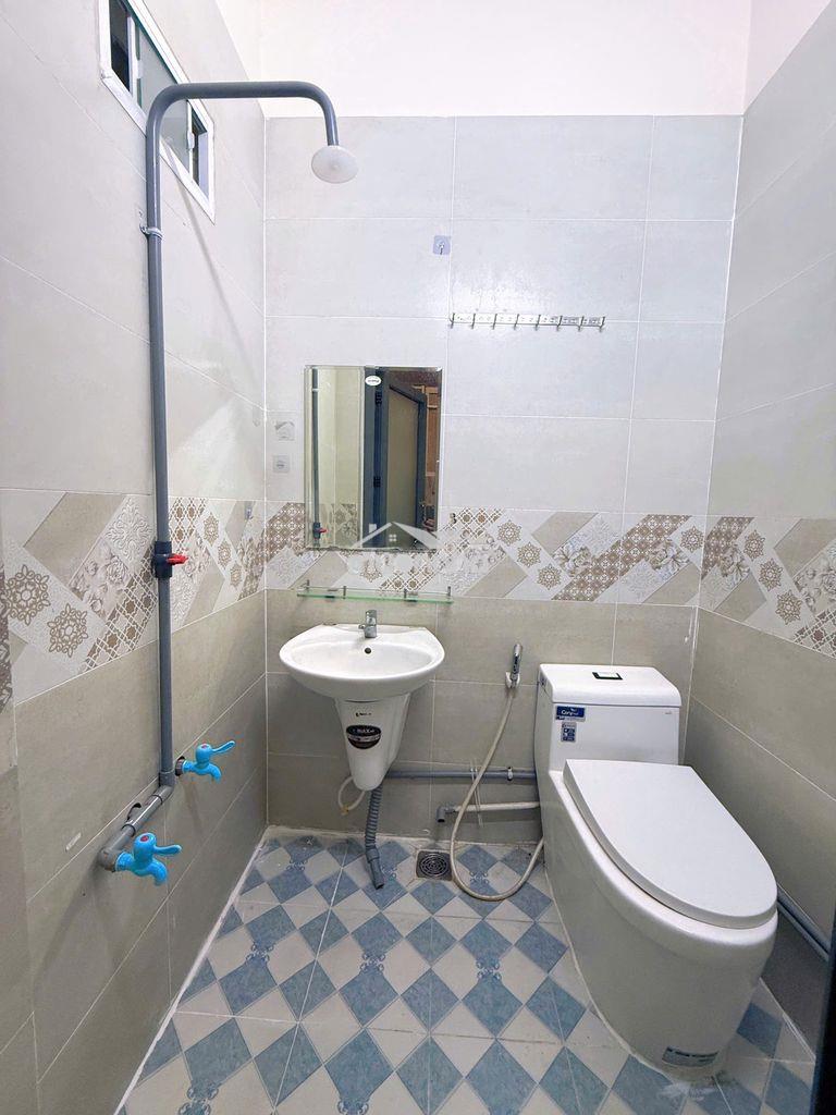 Ktx gần iuh free điện nước – chỉ xách vali vào ở - 3