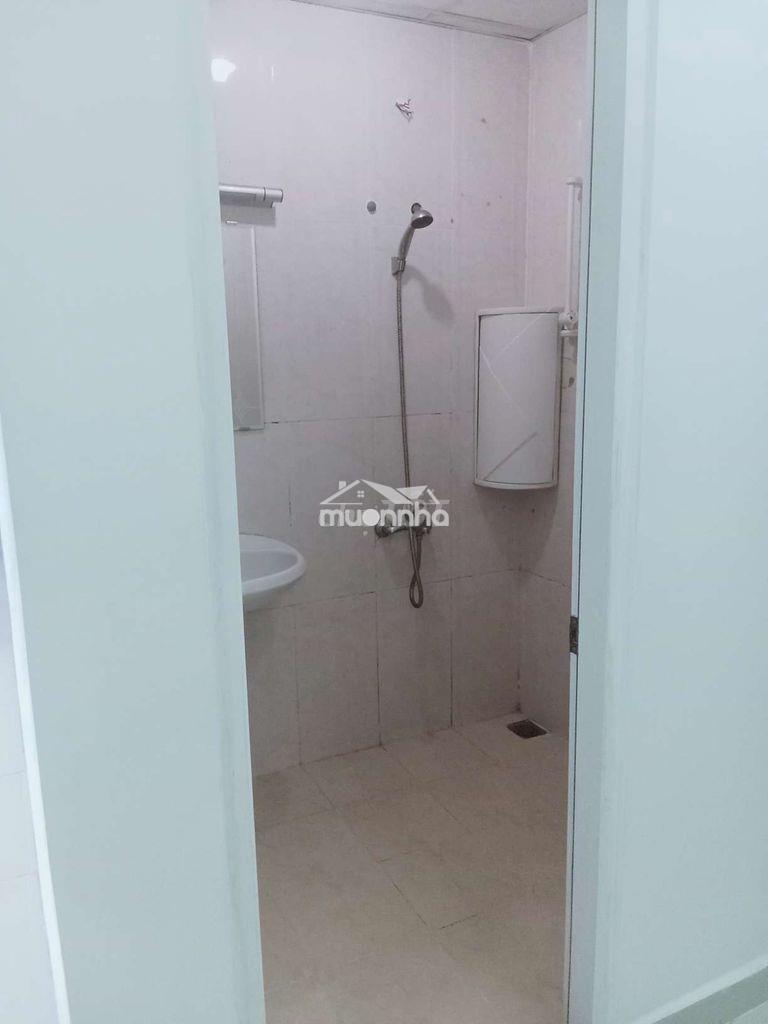 Cho thuê cc sai gòn tower 9tr/thang full nội thất 2pn - 3
