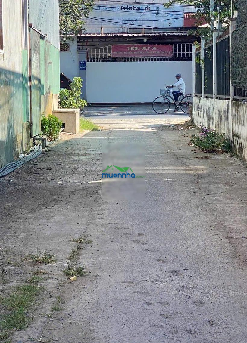 Nhà 1 trệt 1 lầu qui đức - hẻm xe 16 chỗ - bình chánh - gần bến xe hưng long - 1 tỷ 380.
