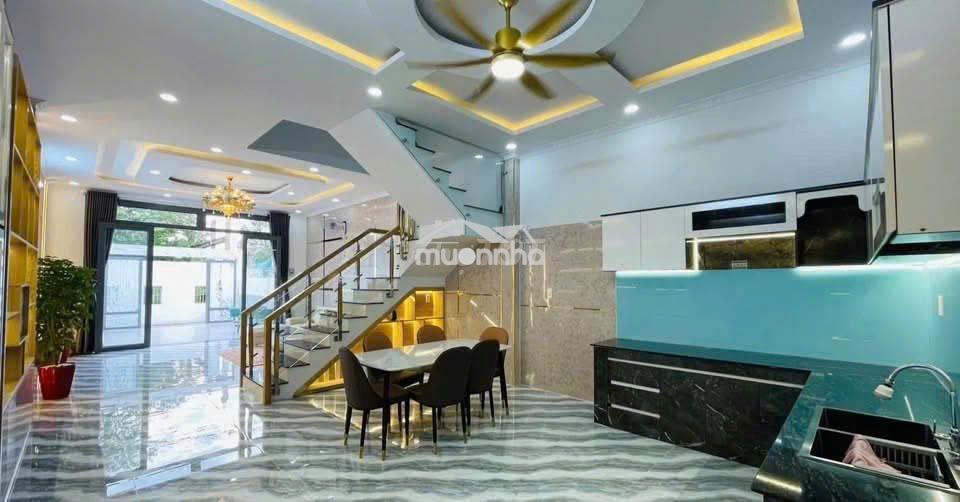 Biệt thự hoàn thiện cực đẹp ngay trung tâm phường - 3