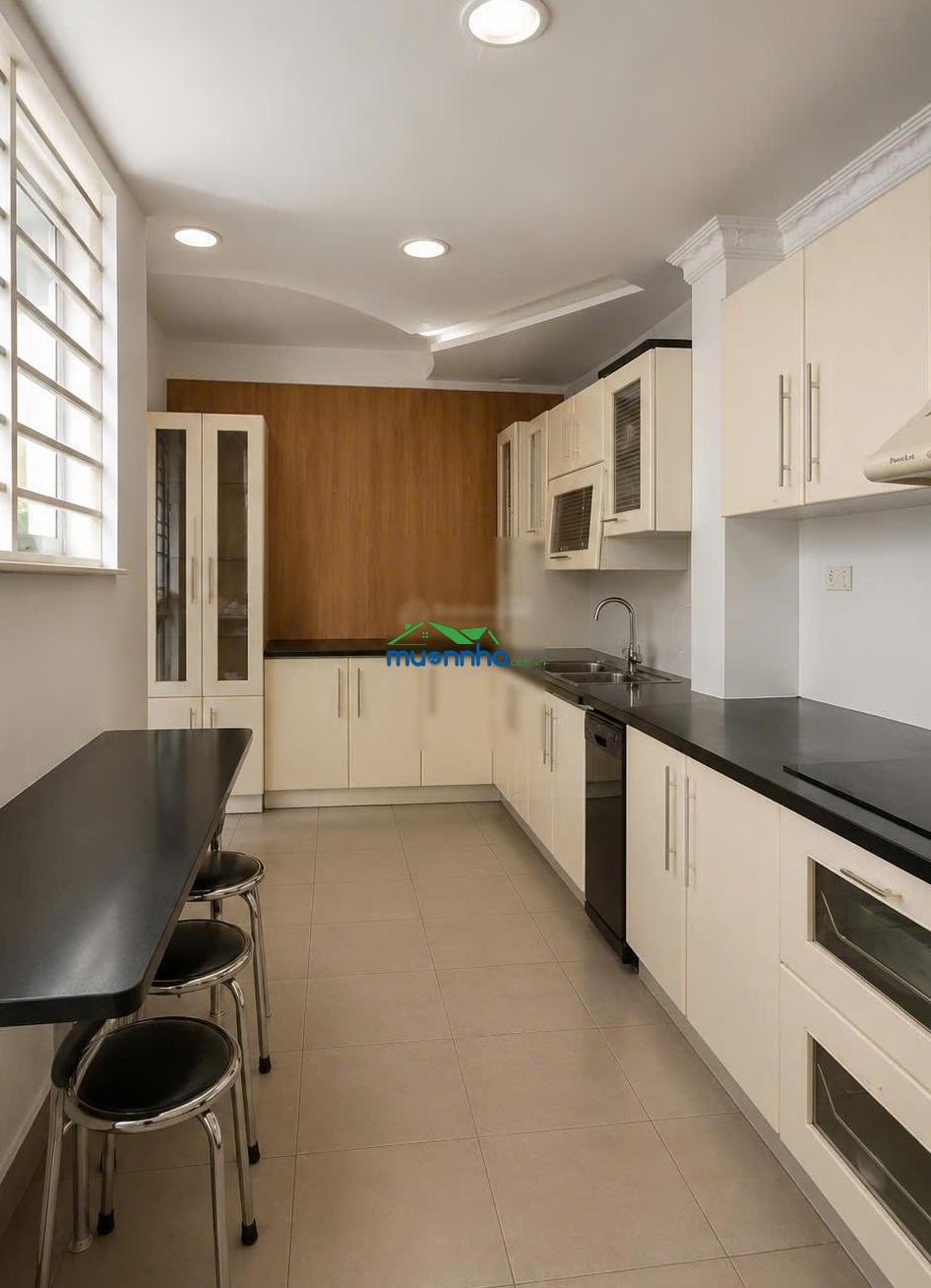 Bán nhà 5 tầng hẻm ô tô nguyễn trãi, quận 1 - sát bộ công an - chỉ 12.6 tỷ