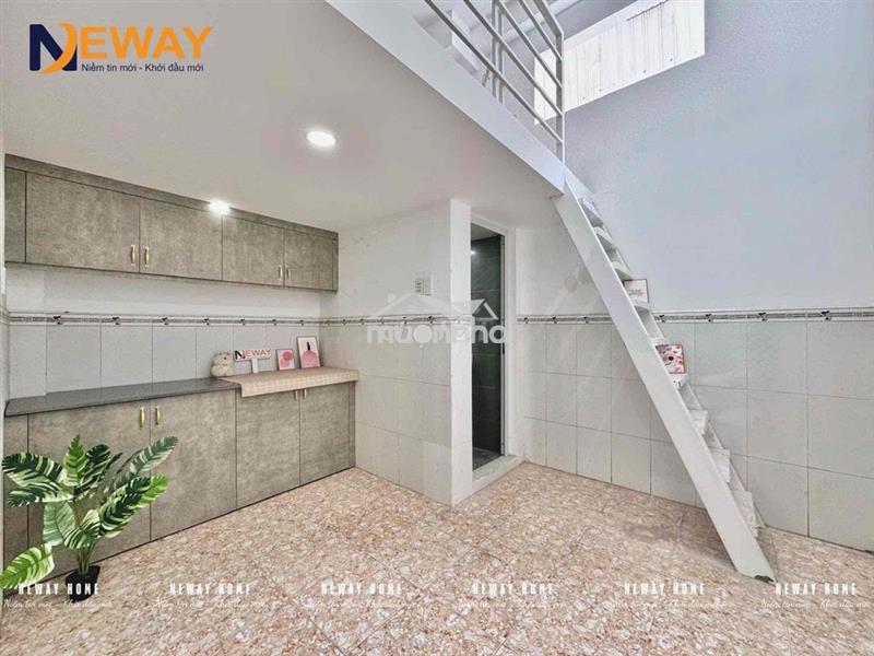 Siêu phẩm cửa sổ mới xây đầy đủ nội thất rộng thoáng sạch sẽ ở liền