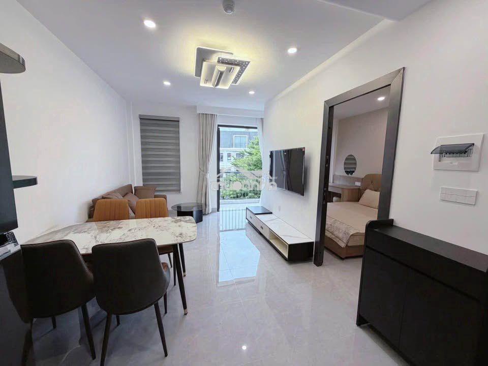 Phong thủy tốt, 2tỷ1, shr, phạm văn đồng, 2pn, full nt , 52m2, vay 70% - 4