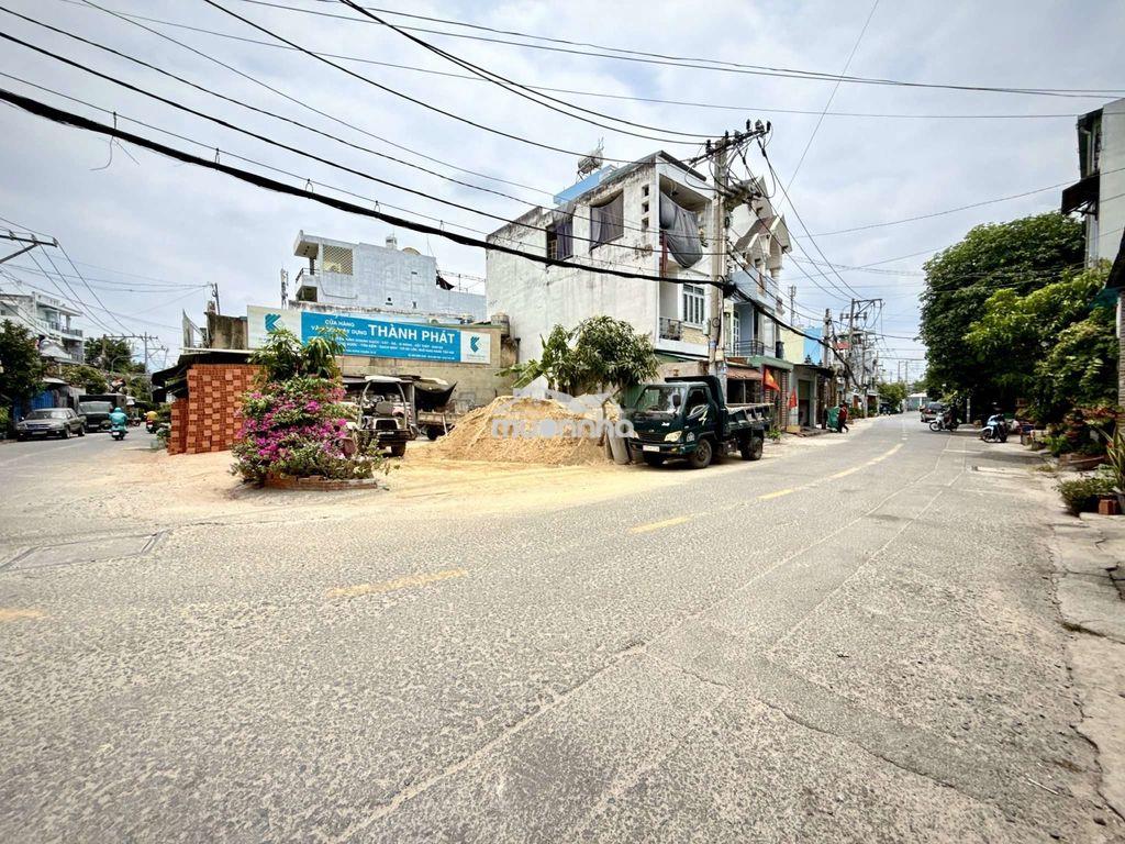 Nhà phố 4m x 26m. 5 tầng có thang máy mt đường đông hưng thuận 42 - 2