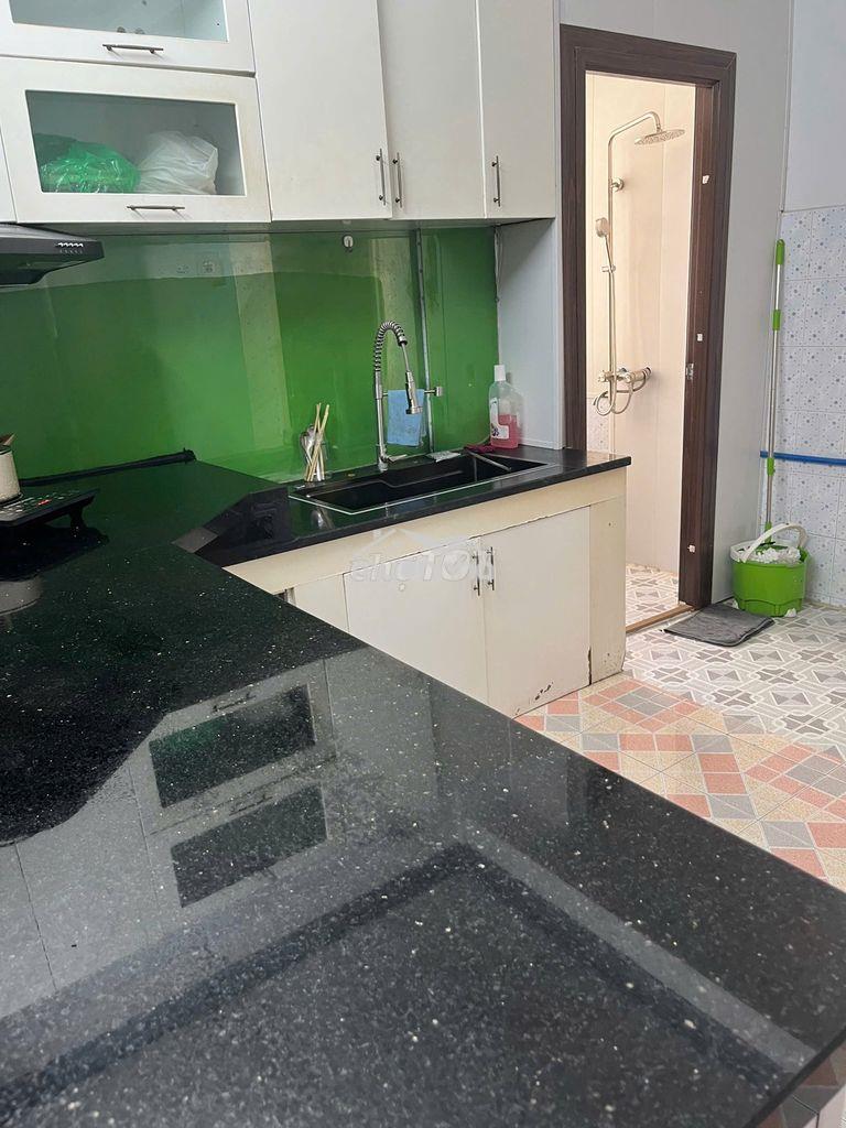 Bán gấp chung cư trung tâm quận 10 70m2– giá chỉ 2,9 tỷ - 3