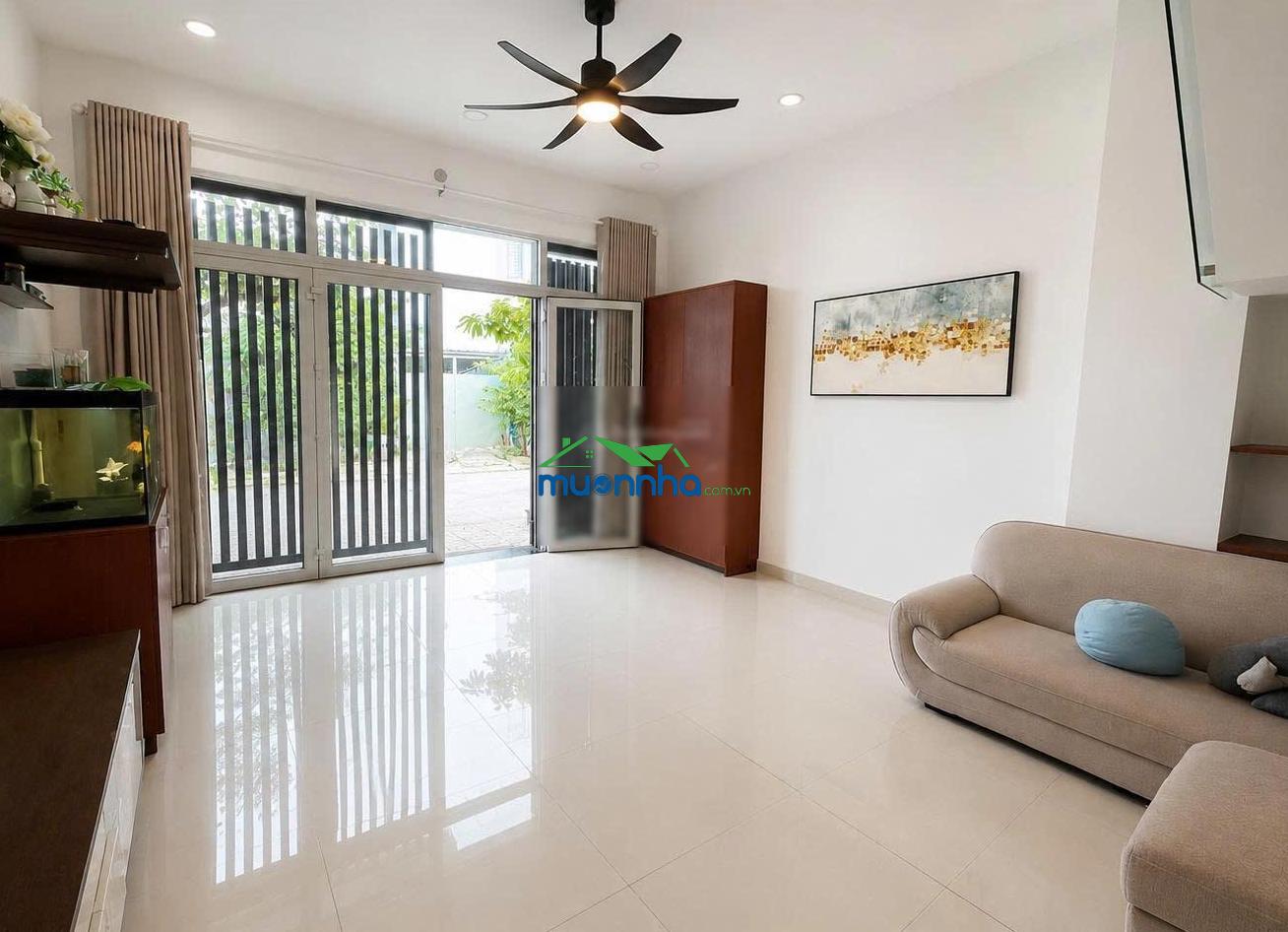 Hạ giá bán nhanh bán nhà 1 trệt 2 lầu + sân thượng hẻm 92 vườn lài dt: 4.75x10.65 m, đường 11m - Ảnh 2