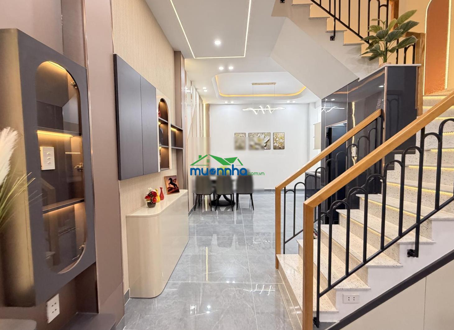 Bán nhà đẹp tân bình giá mềm xe hơi đậu cửa cách đường huỳnh văn nghệ 20m