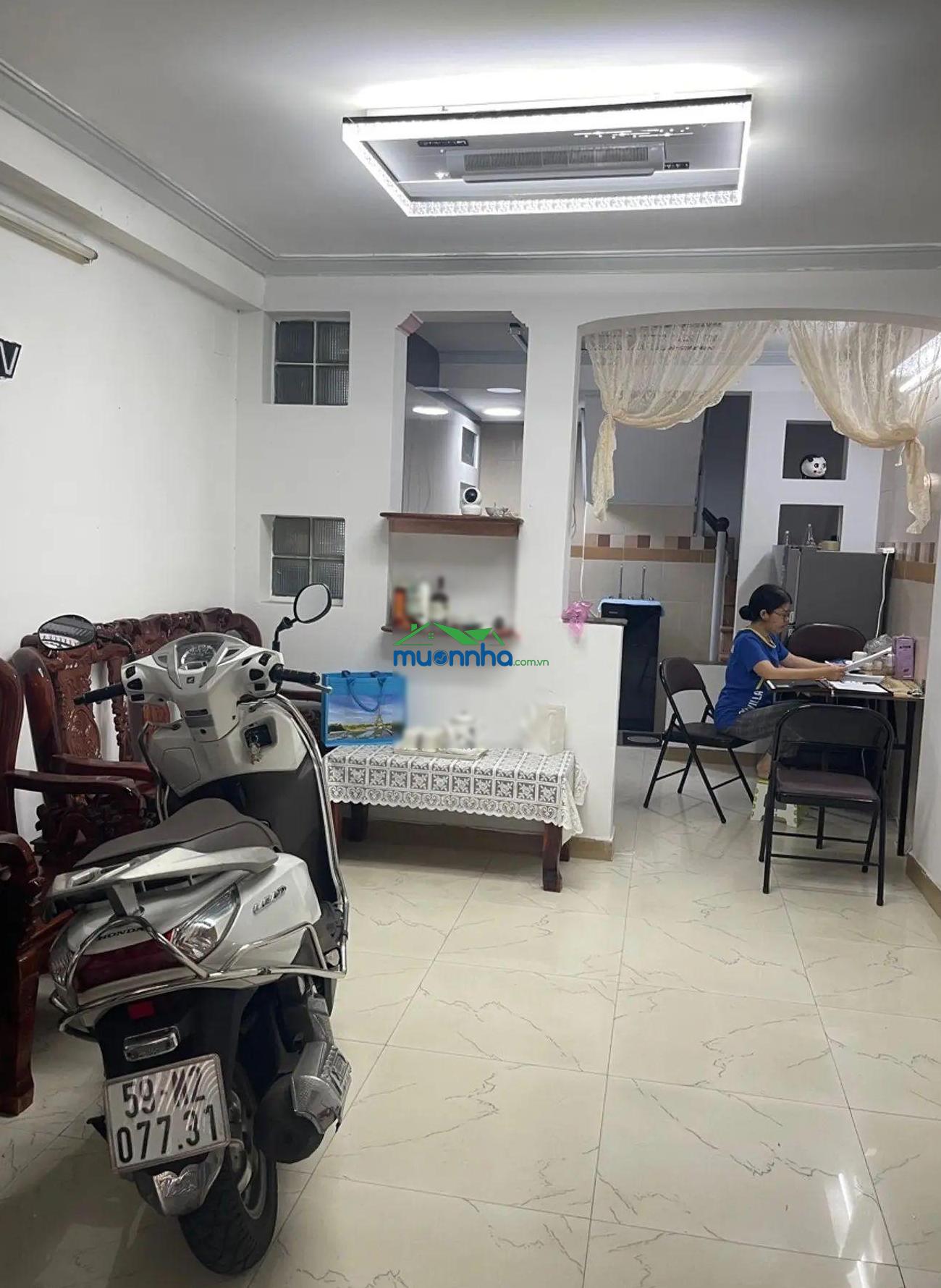 Quận 11 hạ giá mới 5.65 tl, bán nhà lạc long quân dt: 30m2 (3.4 8.7) nhà đẹp lạc long quân