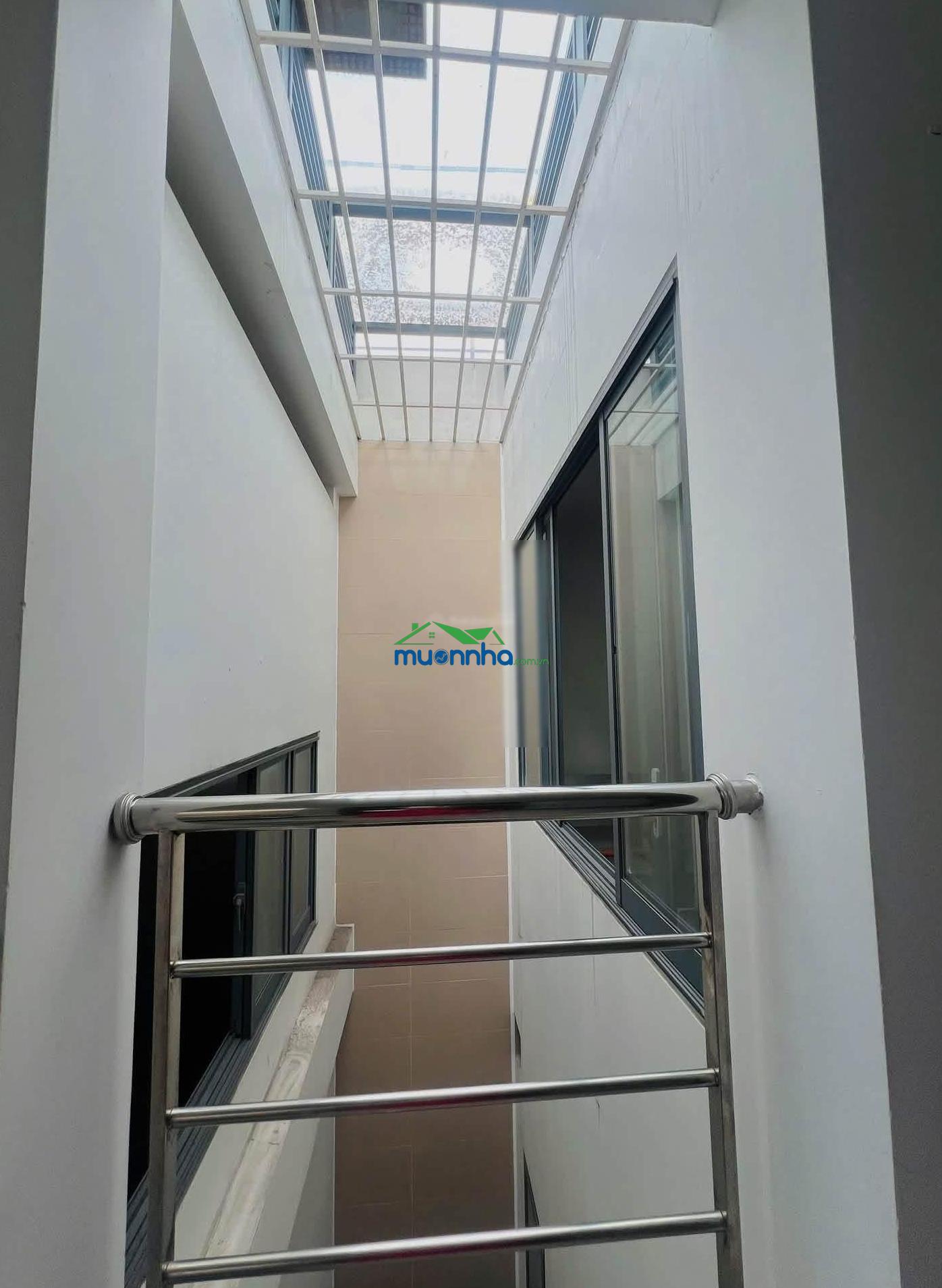 Hiếm có bình thạnh. bán nhà đường nguyễn văn thương - 90m2 công nhận đầy đủ - 2
