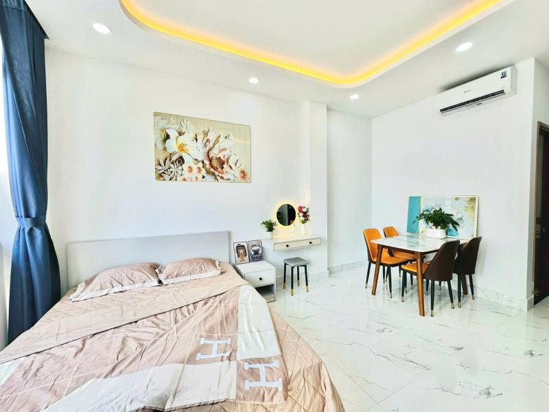 Cho thuê căn hộ phùng văn cung – ban công, nhiều ánh sáng tự nhiên, máy giặt riêng, gần quận 1 - 3