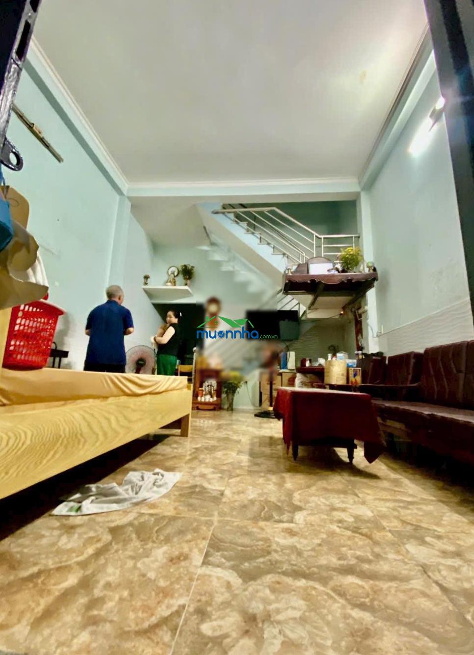 Bán nhà 3 tầng, ngang 4,4m nở hậu, sát mặt tiền nguyễn thị thập, quận 7, nhỉnh 7 tỷ