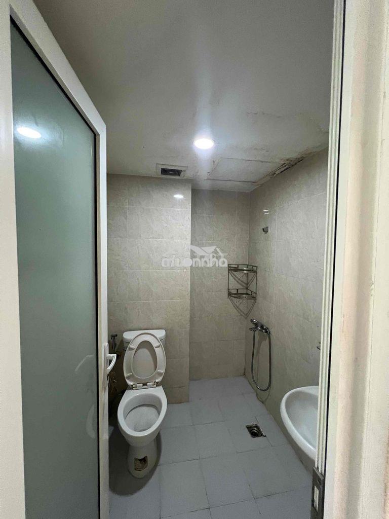 Chính chủ cho thuê căn hộ 2 phòng ngủ full nội thất - 4
