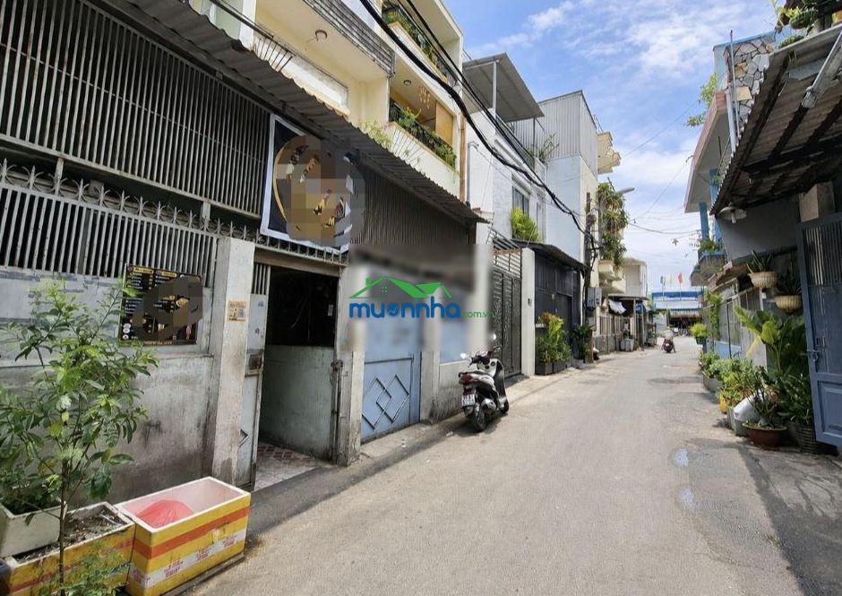 Sát mt dương quảng hàm, hẻm xe hơi, 71,3m, ngang 7m, 2 tầng, 8 tỷ 7 - 3
