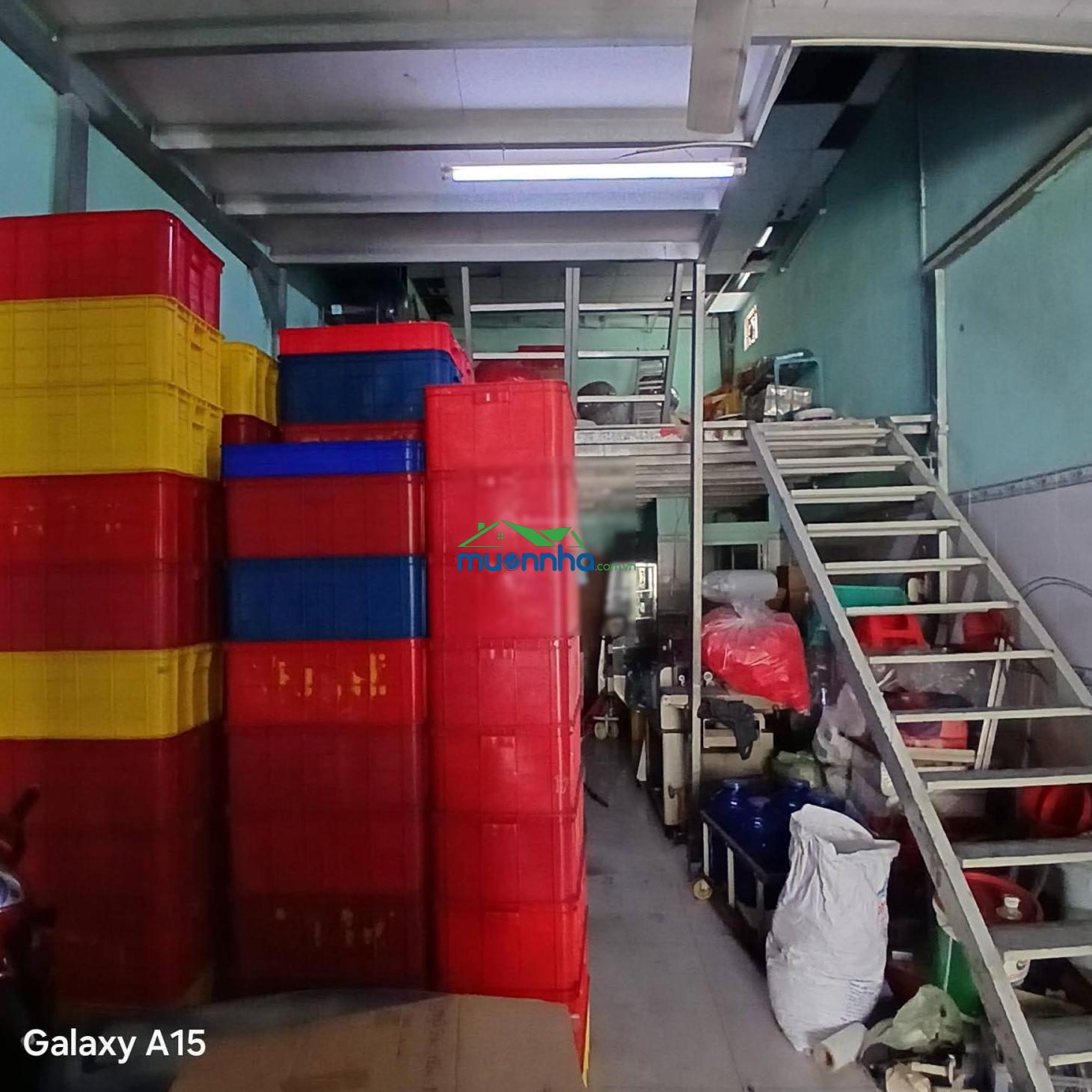 3 tỷ 700 thương lượng, nhà cấp 4, diện tích ; 4 x 16,91