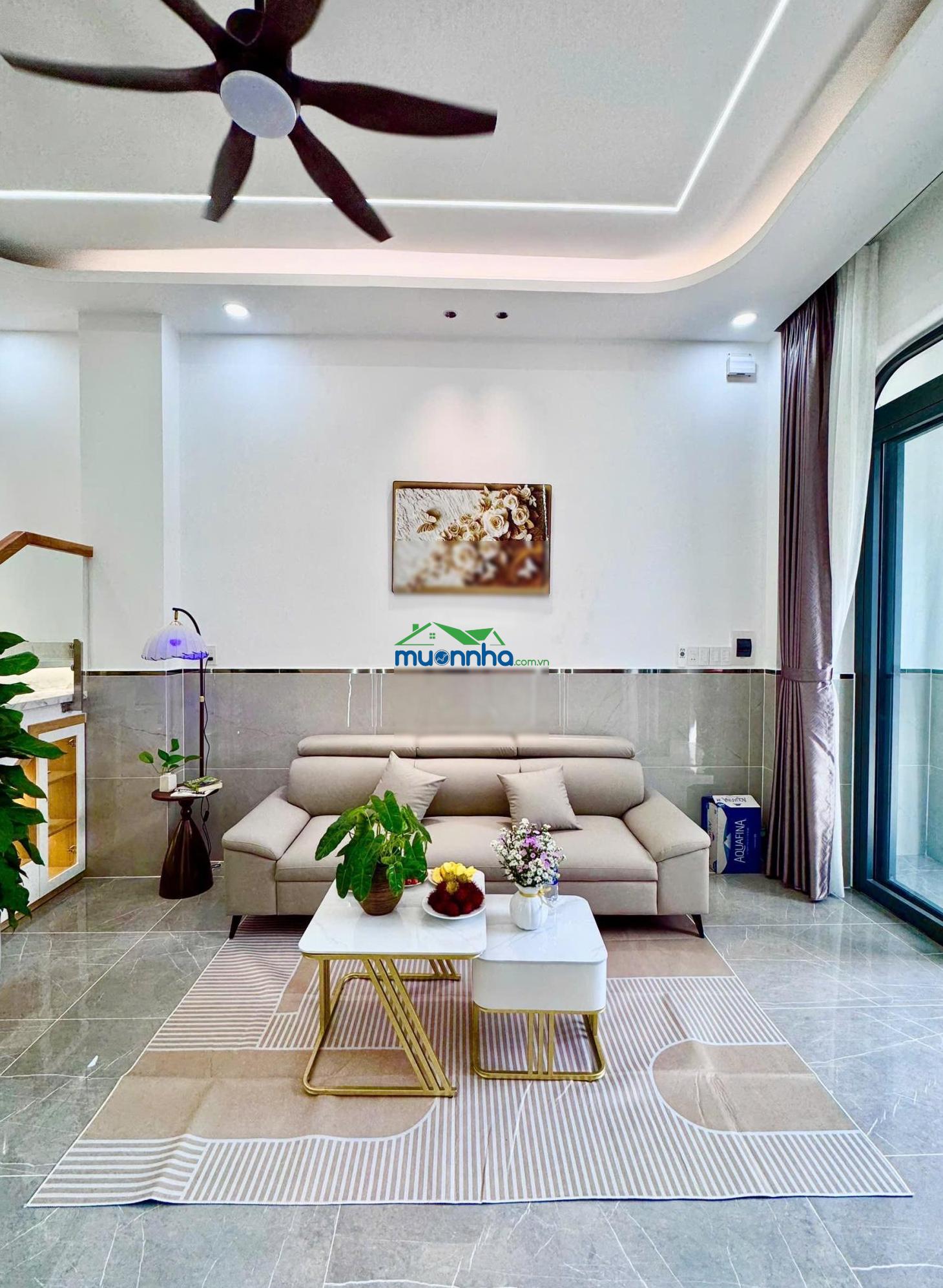 Nhà đẹp sang trọng ở ngay ngã tư bốn xã - 3