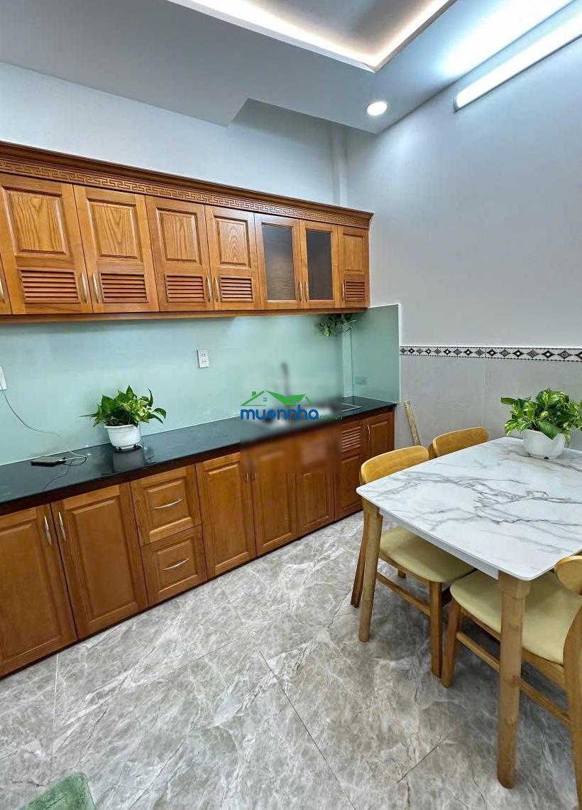 Bán nhà mới đẹp kế bên lê thúc hoạch tân phú lê văn quới vào hxh 2 tầng 4x11. 4 tỷ 4 tl. sổ đẹp.