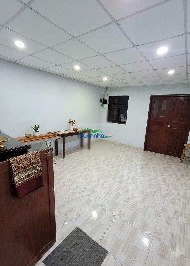 Chủ đi định cư giảm mạnh 300tr còn hơn 8 tỉ- bv hồng đức- đường 5m-82m2(5.5x19) - 5 tầng - 5 pn 6wc