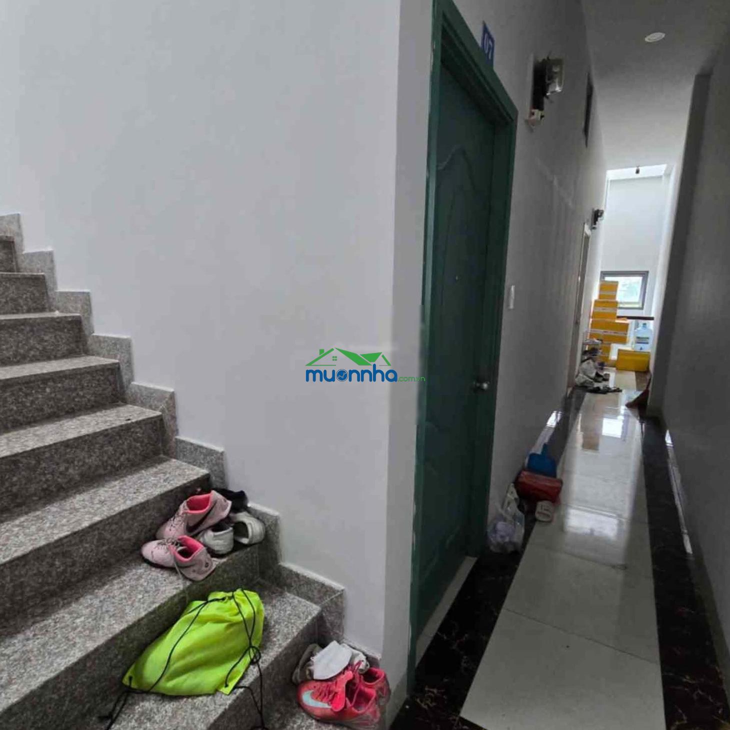 Bán căn hộ dịch vụ q9 đường man thiện