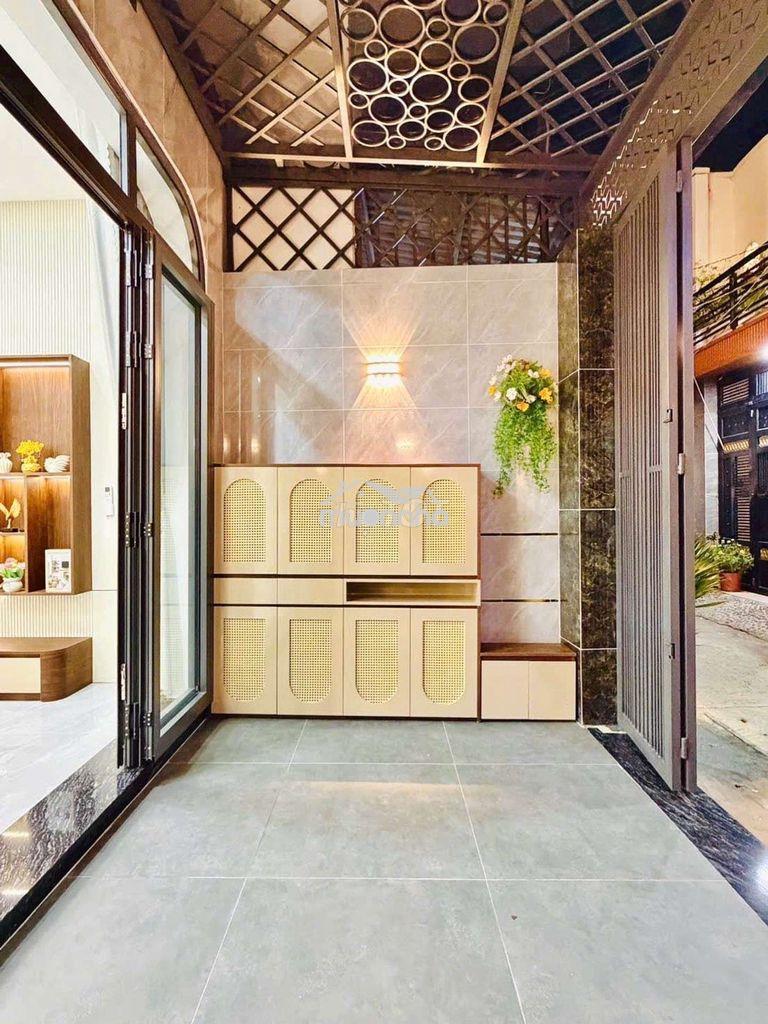 Nhà 5 tầng - hxh - gần cityland quận gò vấp 