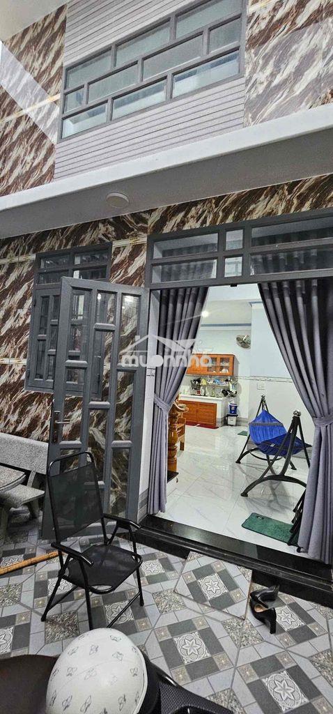 Cho thuê nhà đông hòa trệt 1 lửng 2pn 2wc 1 phòng thờ bếp gần bigc go