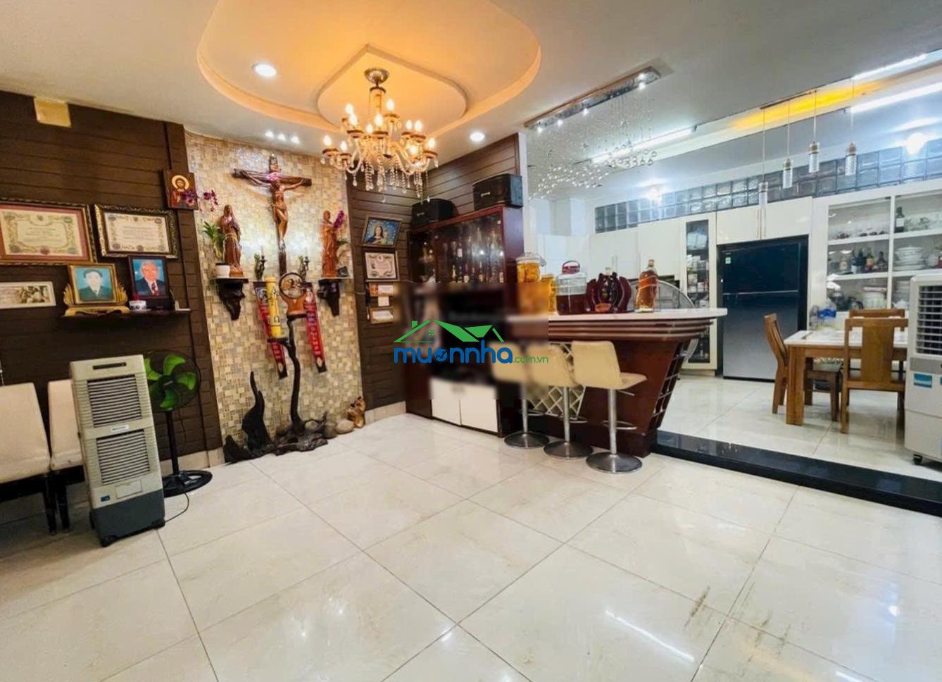 Đầu tư giữ tiền - 18.2 tỷ -236m2- khu tên lửa - tl10- có dòng tiền 4p cho thuê- nhà siêu đẹp - 4