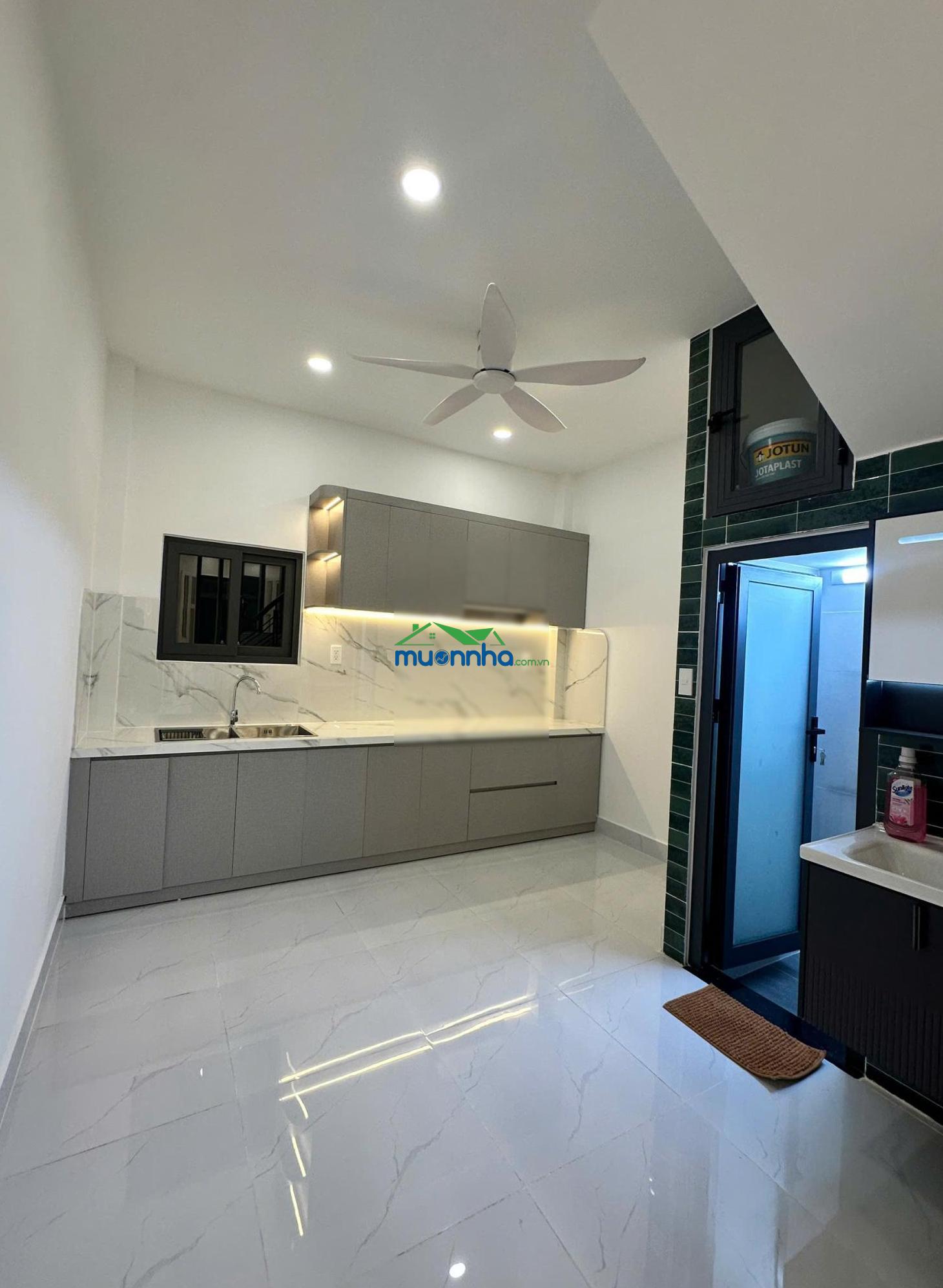 Bán nhà mới 2 tầng full nội thất cao cấp dọn vào ở ngay, quận 7