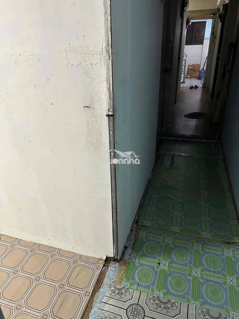 Cho thuê phòng đúc lầu một 12m2