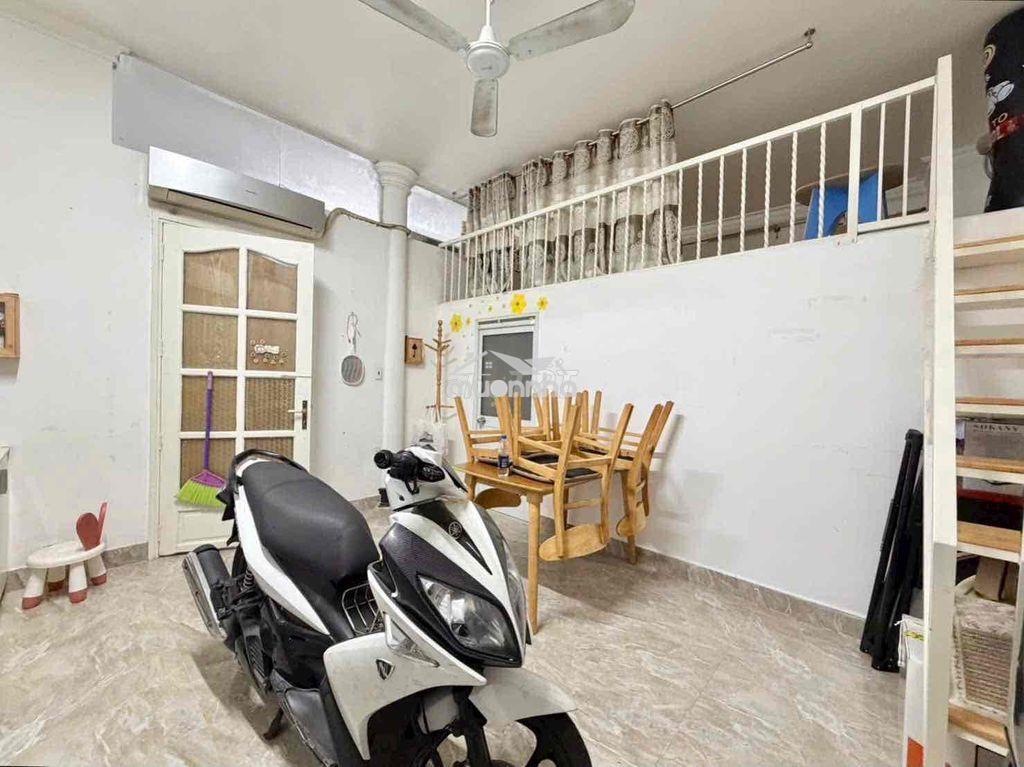 Khu vip đào duy anh - 1 căn ra oto - ngang hiếm 7.8m - 5 phòng ngủ - 3