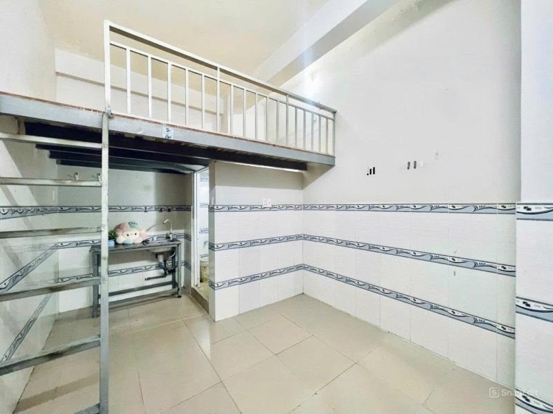 Phòng trọ có gác máy lạnh gần đại học văn hiến và chợ bàu cát quận tân phú