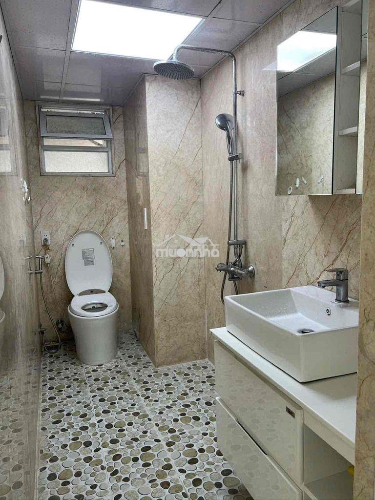 Bán cc gần quận 8 giá 2 tỷ 4 76 m2. đường nguyễn văn linh - 2