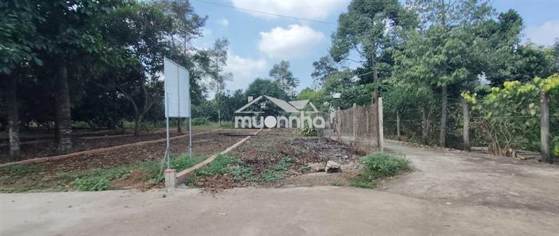 Bán đất ngay chợ bình lộc long khánh