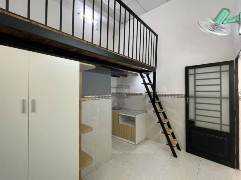 Trọ gác cao ở được 3-4 bạn sinh viên học gần đại học văn hiến - đh công thương quận tân phú