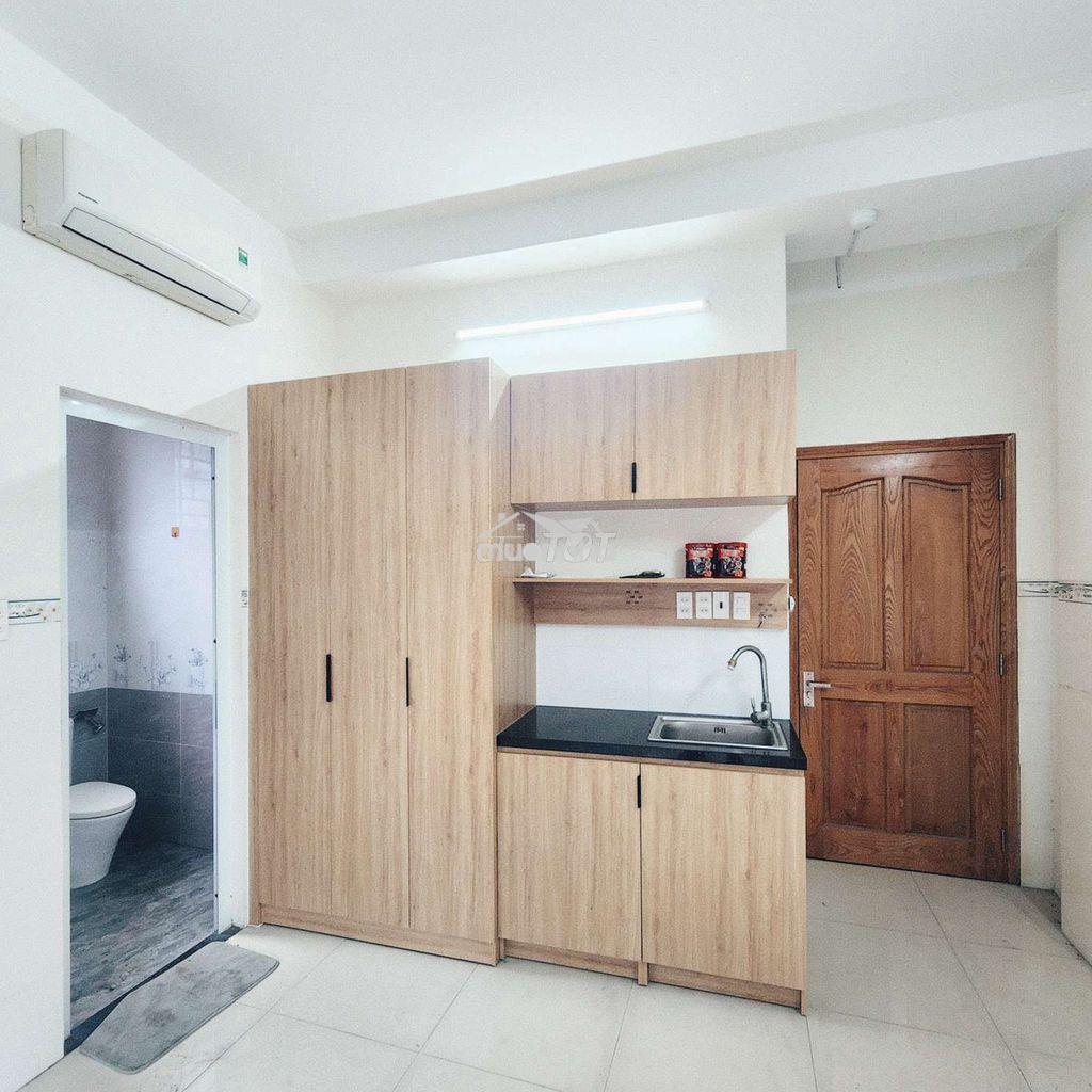 Phòng nguyễn trọng tuyển, gần cv hoàng văn thụ - 2