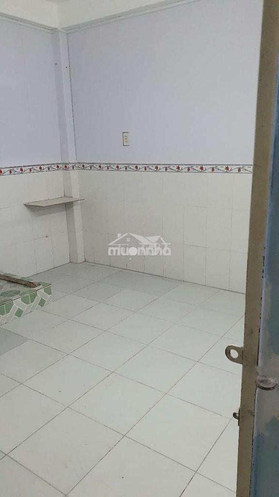 Phòng trọ 18m2 đường tân hoà đông phường phú lâm - 3