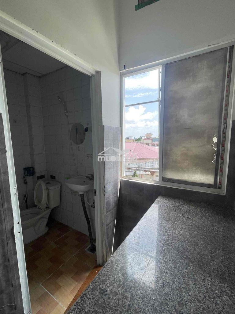 🏡Phòng trọ giá rẻ - ngay kdc vĩnh lộc💰giá 2tr5 - sẵn máy lạnh - 3