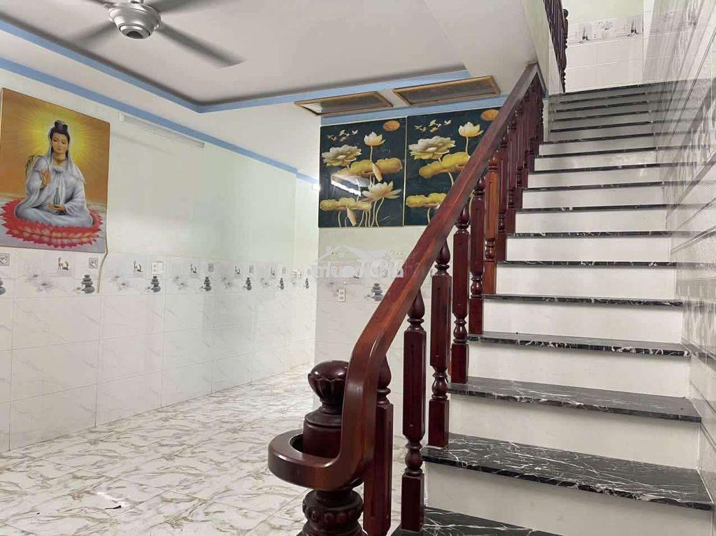 Cho thuê nhà gần chợ phú an (5*20) - 2