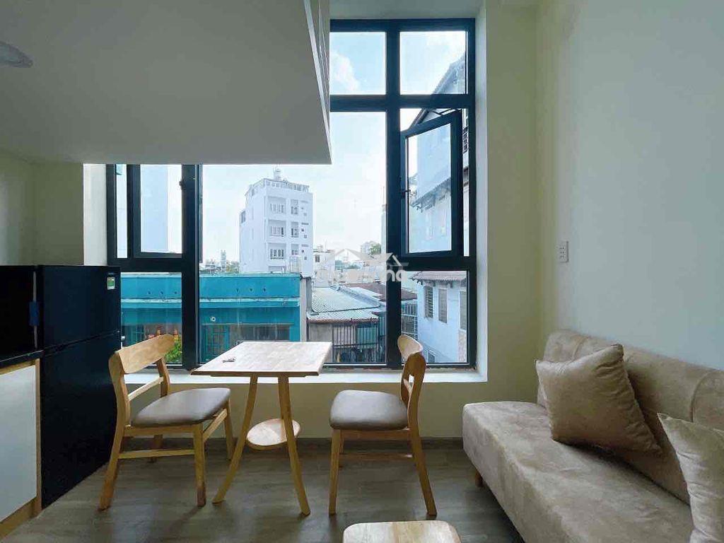 Duplex cửa sổ trời ngay dh nguyễn tất thành - 3