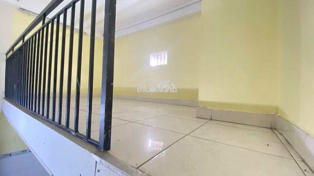 - Pphòng trọ đẹp, để đc xe điện, 2tr3 (tret) coc 1tr, 24/24. free wifi - 4