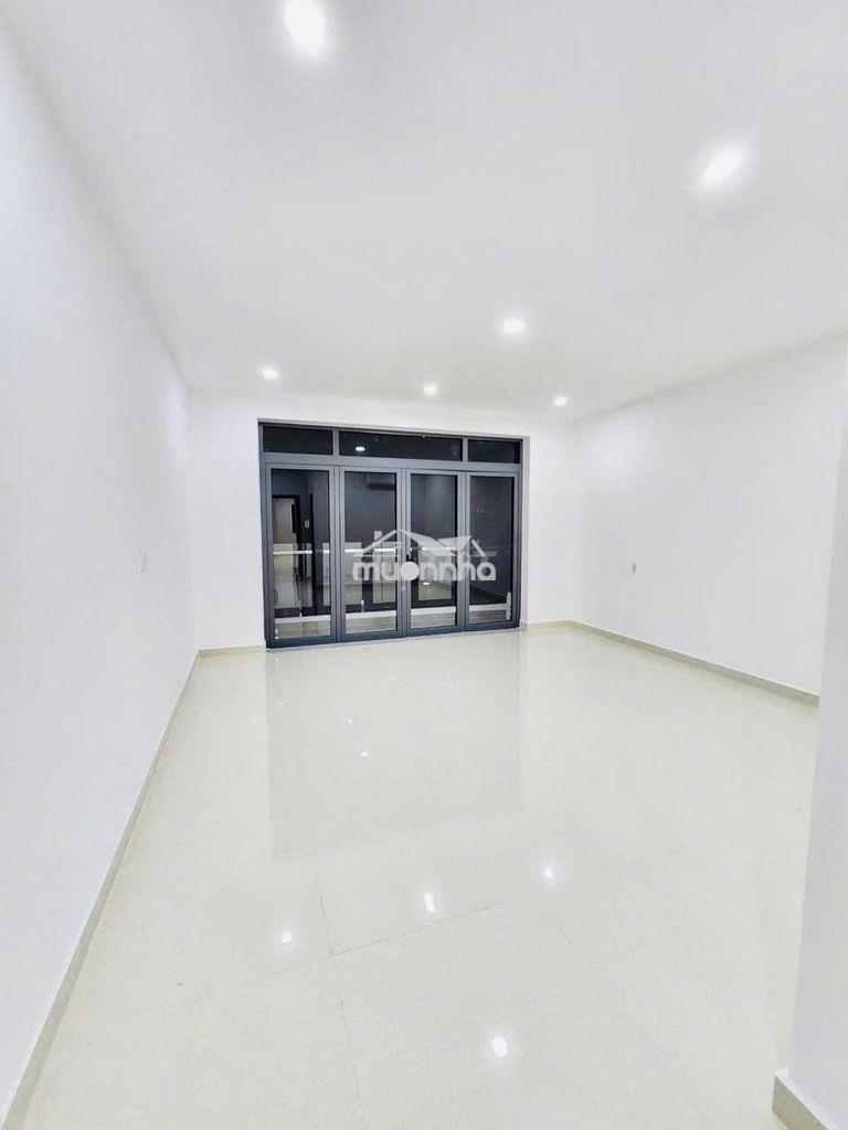 Cho thuê nhà hxh 39/2a vườn chuối, phường 4, quận 3 - 4