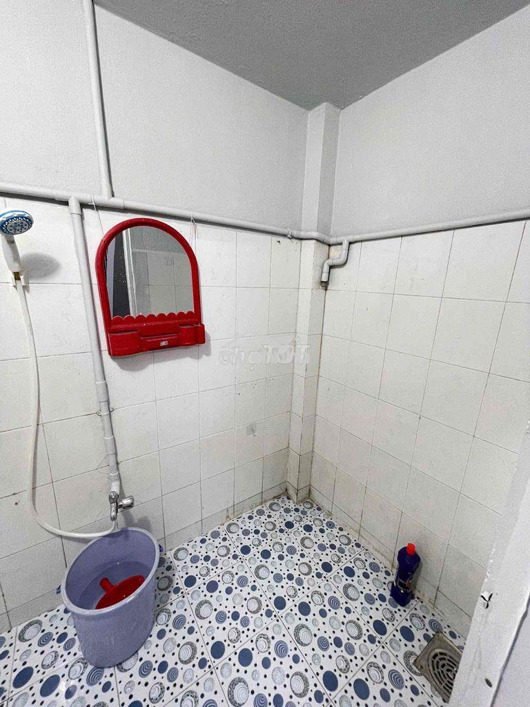 Cho thuê nhà 1 trệt,gác lửng 2n, 1wc đường dương văn dương - 2