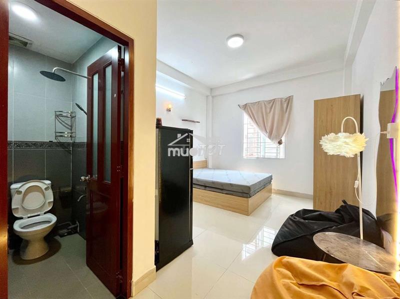 Cho thuê studio cửa sổ trời gần tuyến metro tân cảng