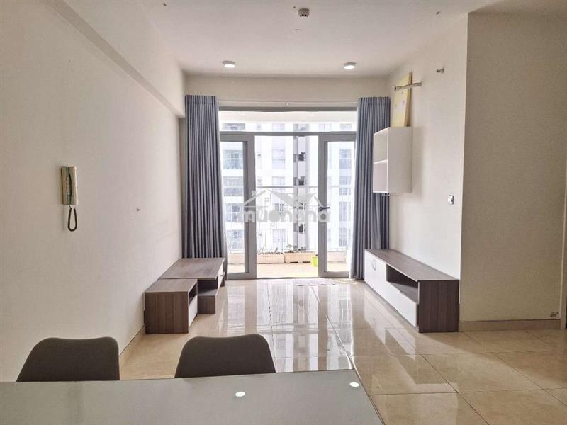 Cho thuê luxgarden 76m- full nt 9tr- ở liền