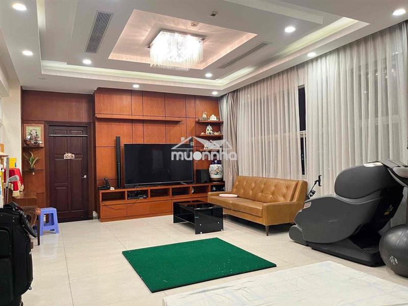 Căn hộ biệt thự trung tâm