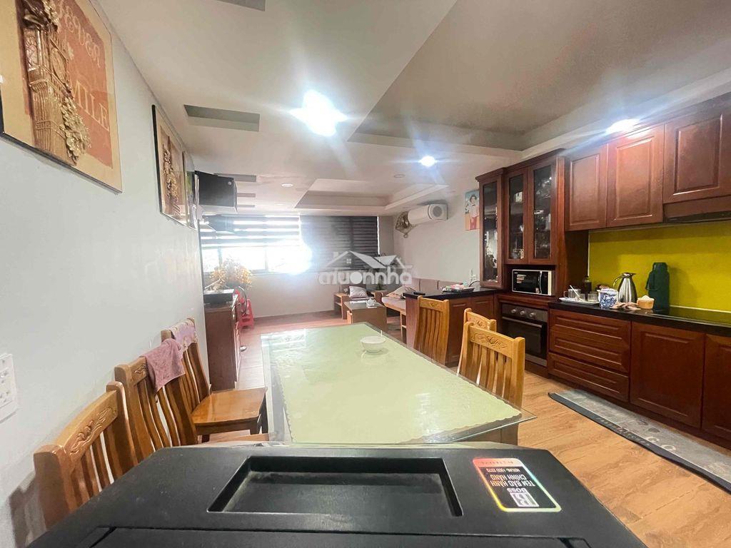 Toà nhà 7 tầng bên hông phú nhuận - hầm - thang máy đường 6.5m thông - 3