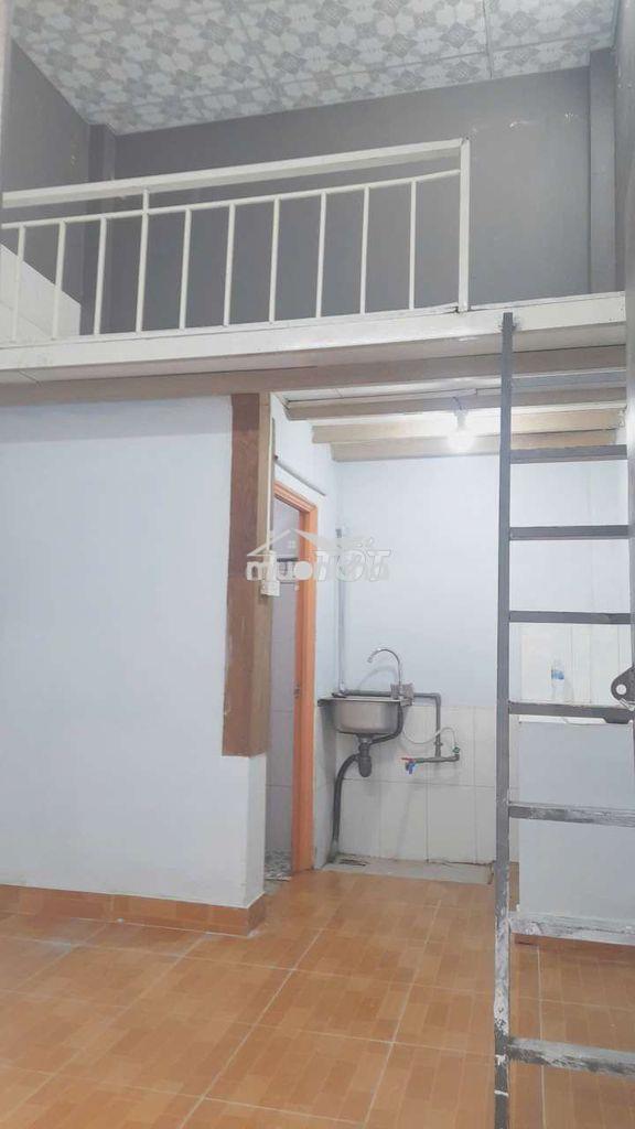 Phòng cho thuê gần cao đẳng điện lực ngã tư ga - 4