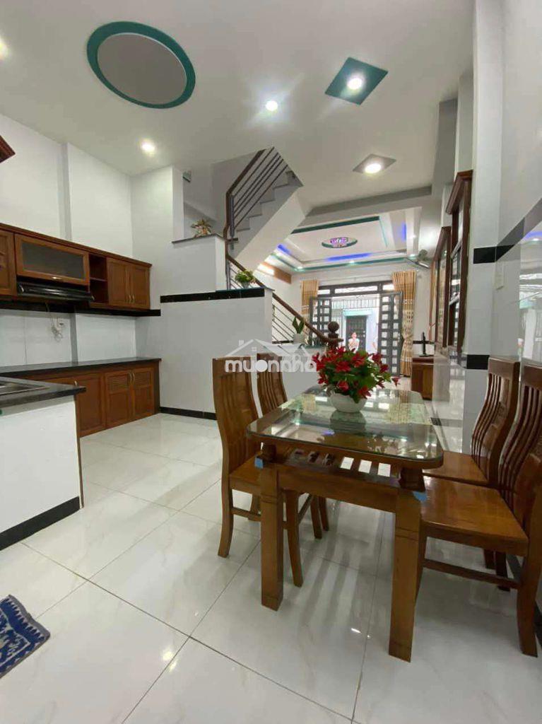 Nhà cho thuê hẻm xe tải lạc long quân q11- 4tầng , giá 17tr - 4