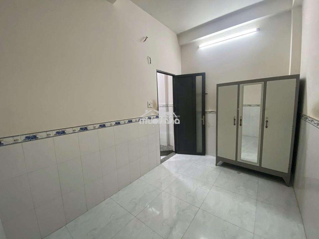 Nhà 3 tầng btct, nguyễn bặc f3. dt 38m2 (nở hậu) , dt sàn 120m2. 5pn - 4