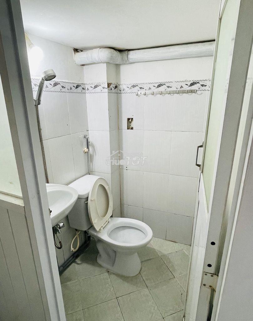 Chdv 20m2 hồ bá kiện, q10 + gác cao, trệt, thoáng - 4